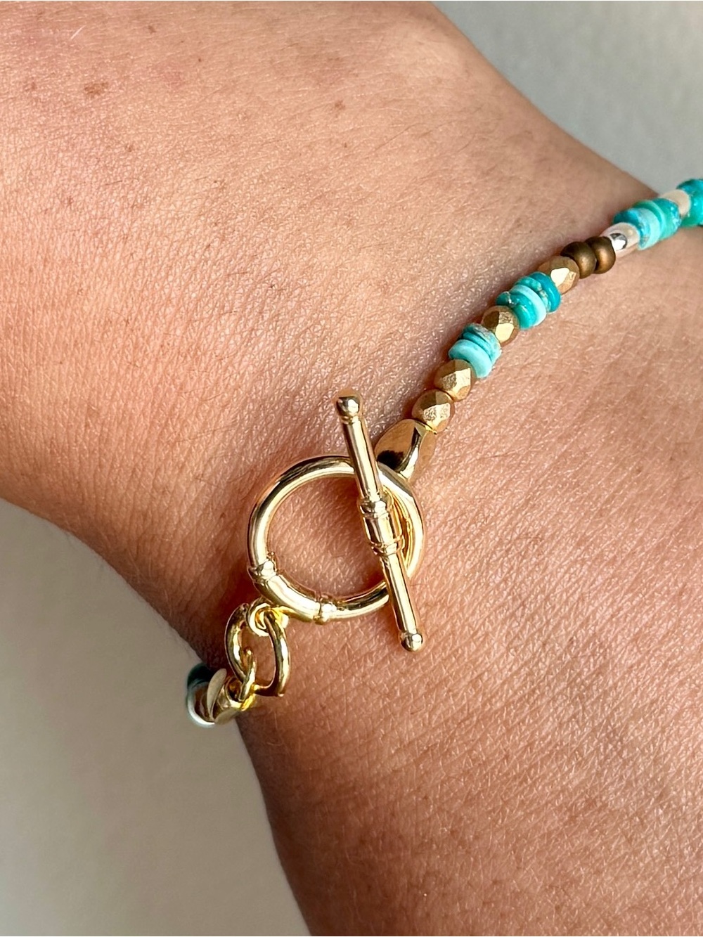 Beaded Turquoise and Gold Drop Keychain